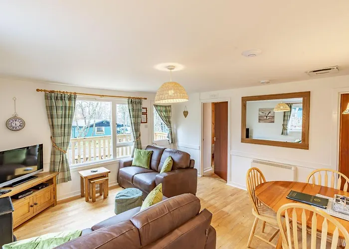 Bracken Lodge 6 With Hot Tub