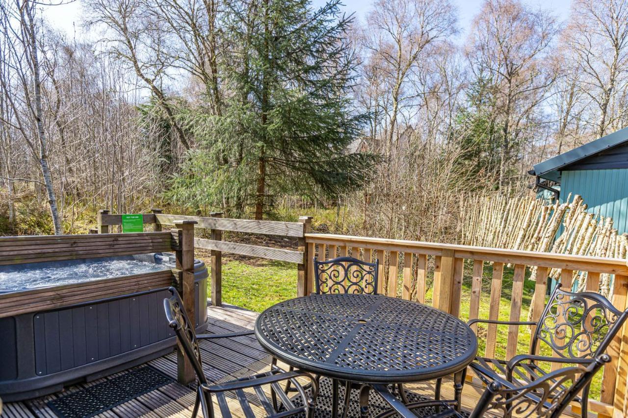 Bracken 6 With Hot Tub